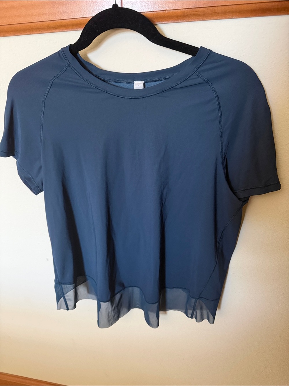 Lululemon Top - Picture 5 of 11